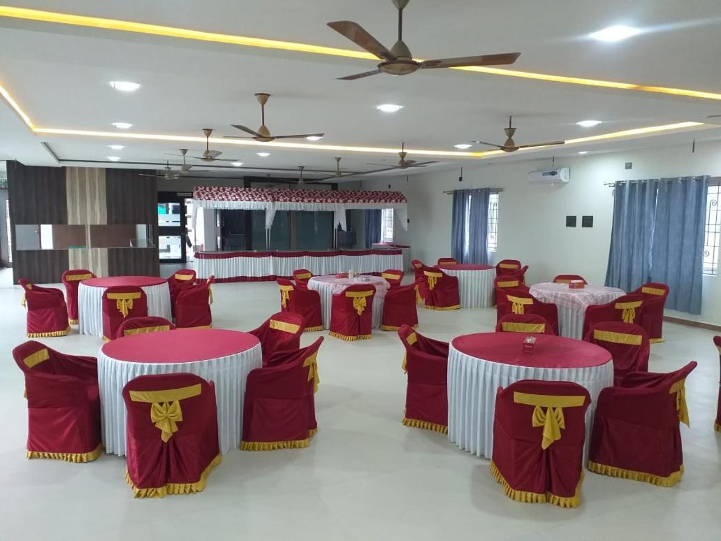Grand Meridian Vinnamangalam Ngoại thất bức ảnh