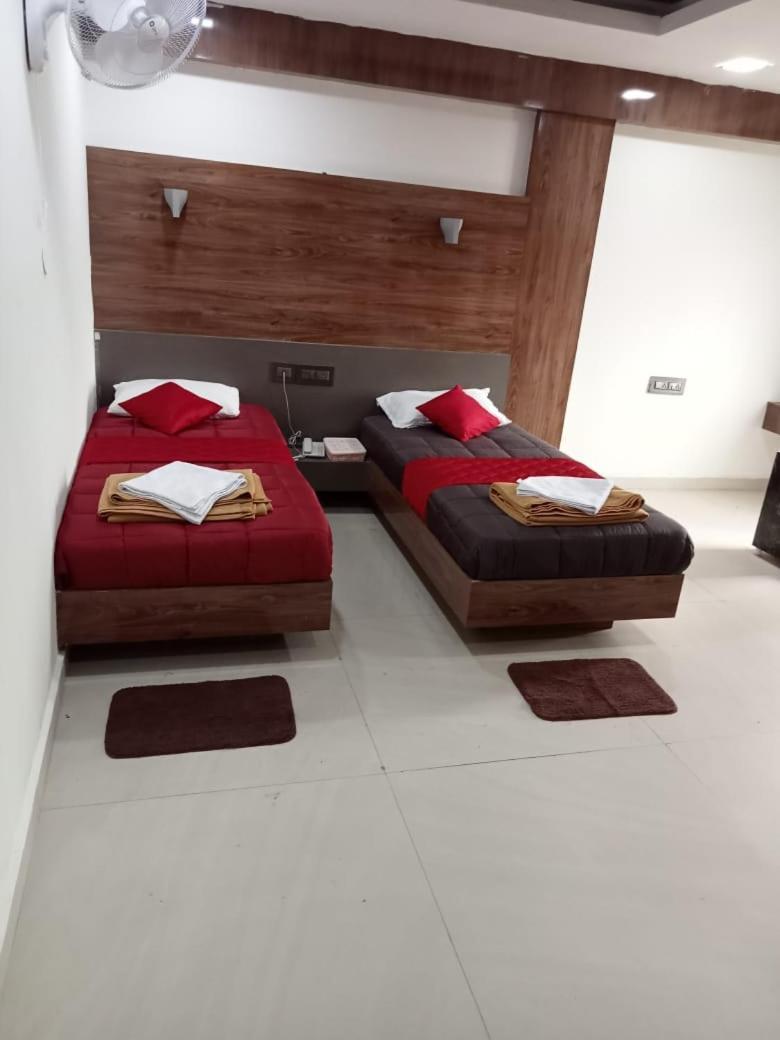 Grand Meridian Vinnamangalam Ngoại thất bức ảnh